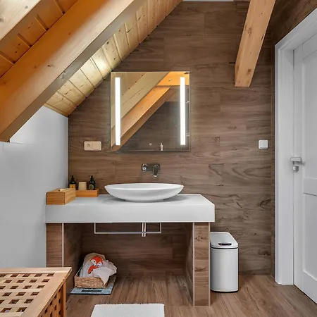 In Mountains With Sauna And Forest Views Βίλα Rokytnice nad Jizerou